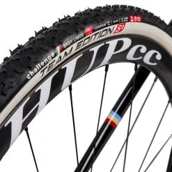 HUPcc HUP TD35 700c Disc Aero Tubular Wheelset (35mm Deep BC Legal Tubs) CX